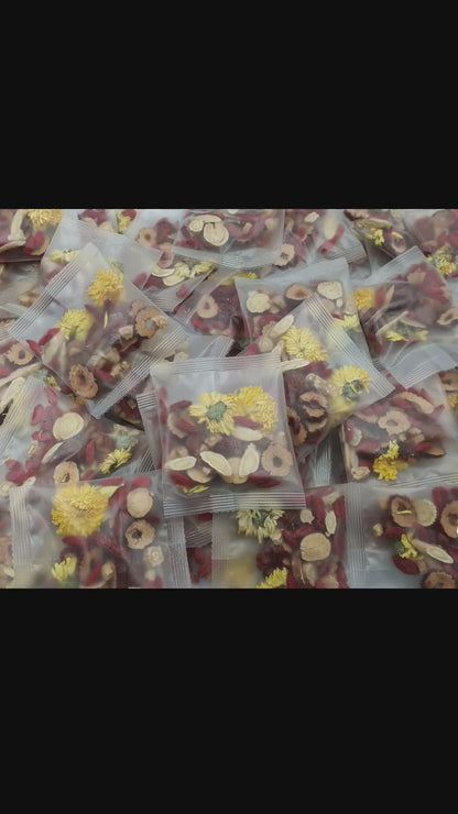 Flower Tea (Astragalus Codonopsis Longan)