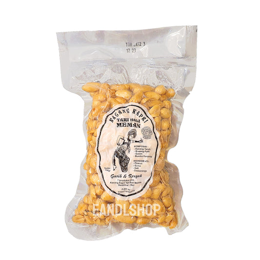 Meman garlic peanut (Bali). Old-school biscuits, modern snacks (chips, crackers), cakes, gummies, plums, dried fruits, nuts, herbal tea – available at www.EANDLSHOP.com